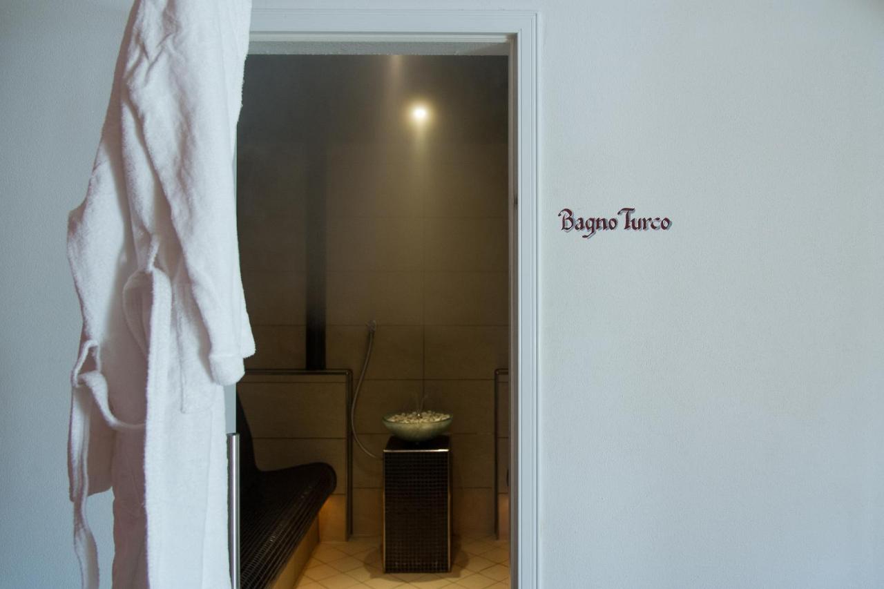 Hotel Gran Mugon Vigo di Fassa Ngoại thất bức ảnh